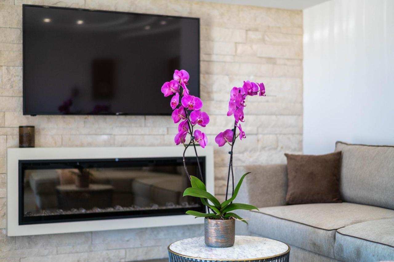 Big Blue Suites Gf Jerapetra Zewnętrze zdjęcie